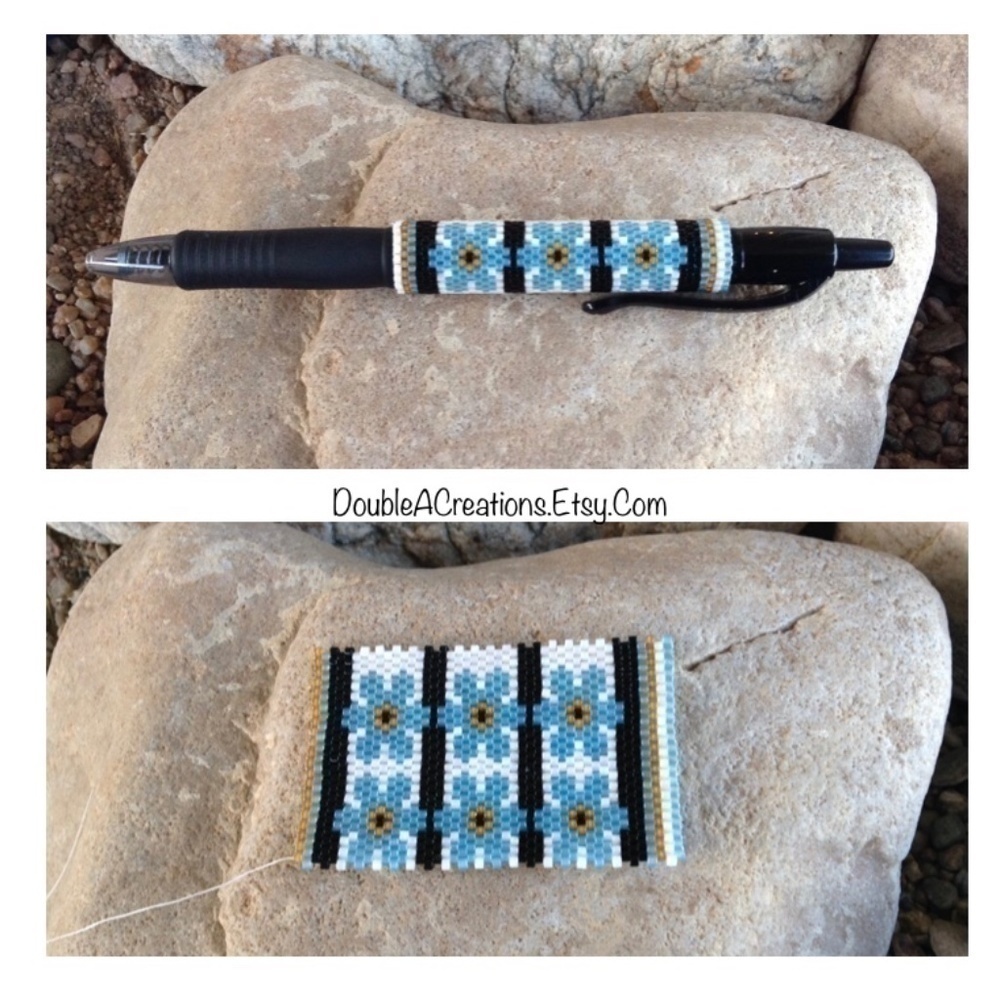 𝅺BLUE Flower Beaded G2 Pen, Handmade